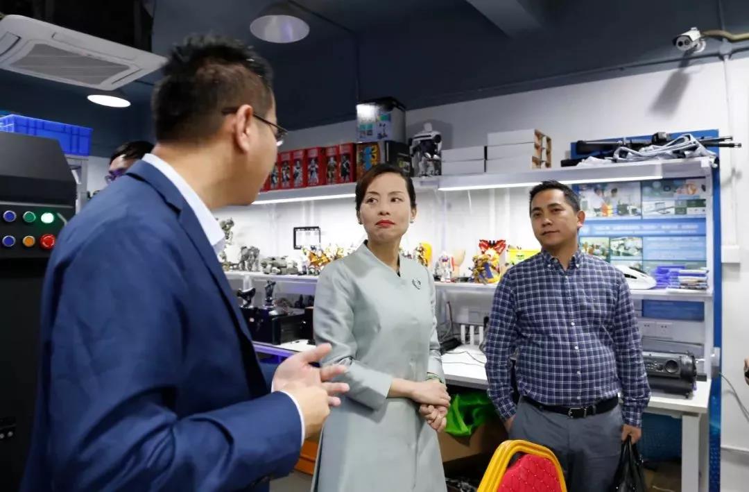 區(qū)政府副區(qū)長(zhǎng)一行蒞臨云威調(diào)研指導(dǎo)工作